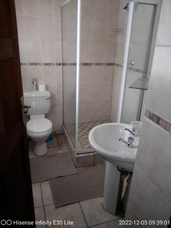 Rustenburg Guesthouse Kültér fotó