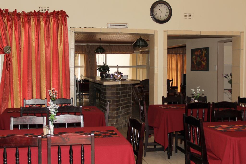 Rustenburg Guesthouse Kültér fotó