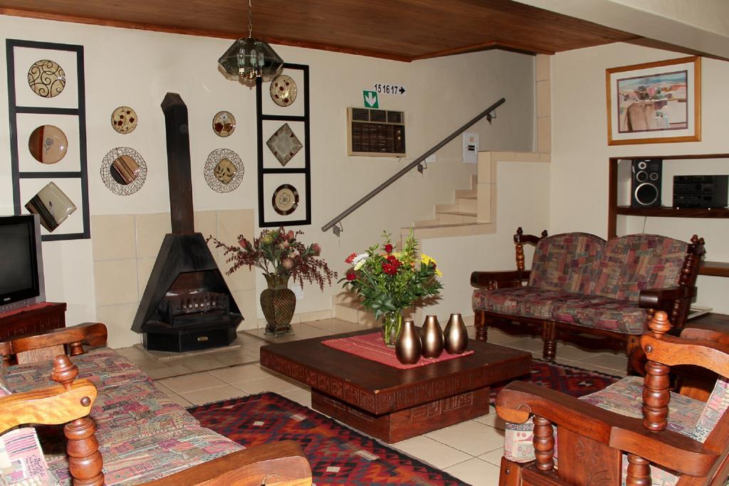 Rustenburg Guesthouse Kültér fotó